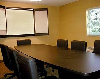 Crestwood Suites Of Newport News Extérieur photo